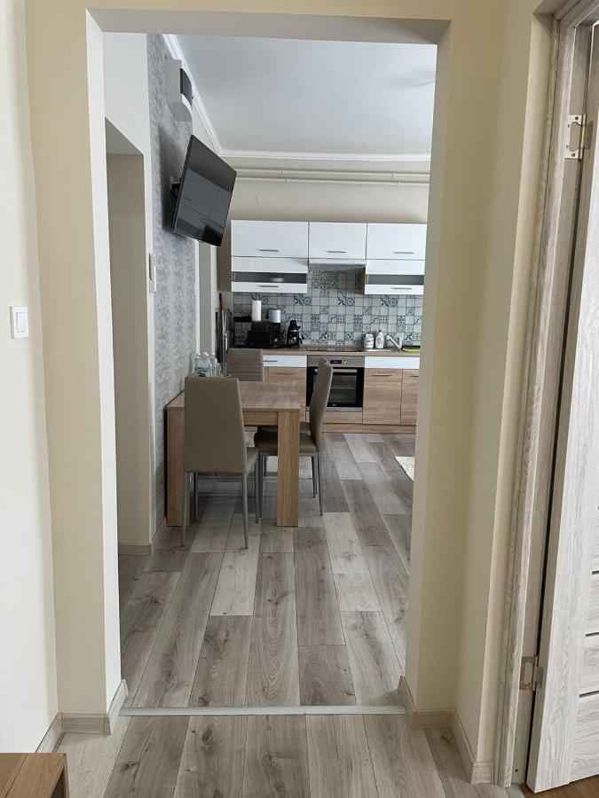 Tulipan Apartman Mako Exterior photo